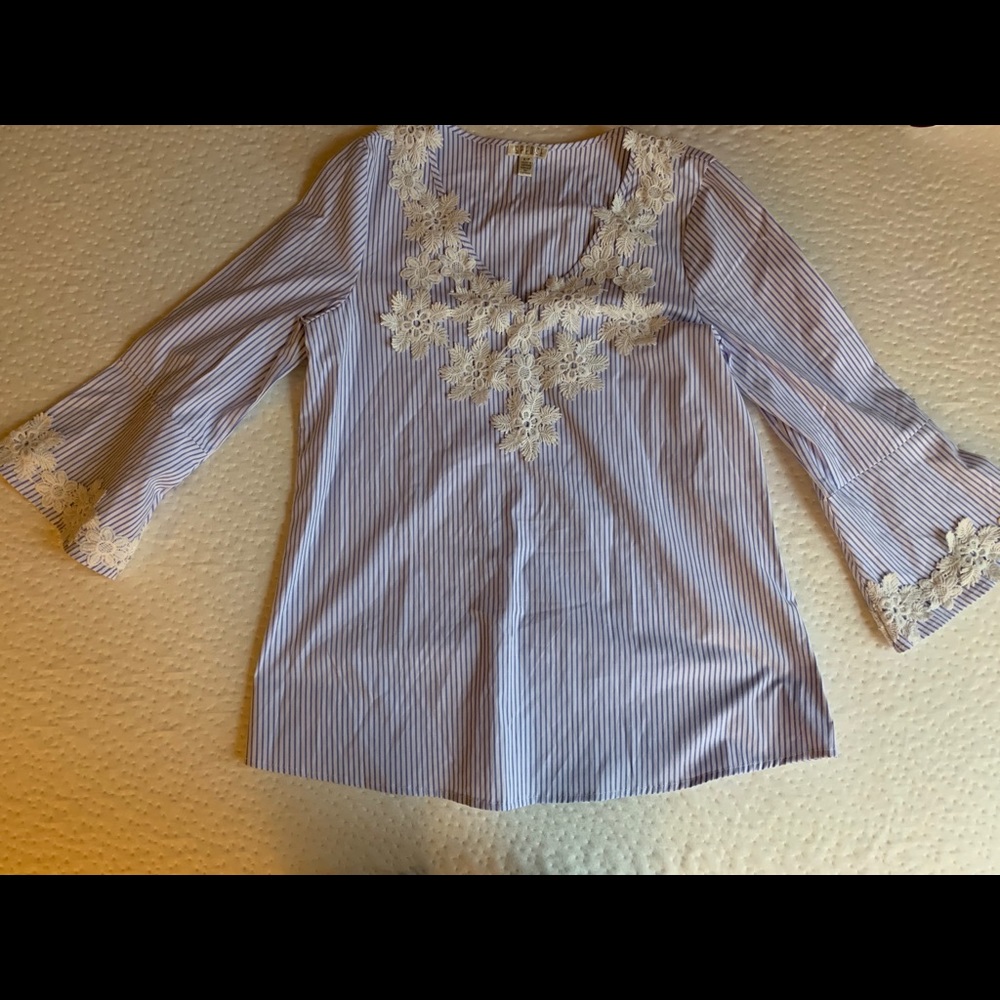 Women’s Spense top